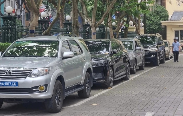 Sau khi bỏ cấp huyện, mỗi xã được trang bị tối đa 2 xe công- Ảnh 1. Sau khi bỏ cấp huyện, mỗi xã được trang bị tối đa 2 xe công- Ảnh 1.
