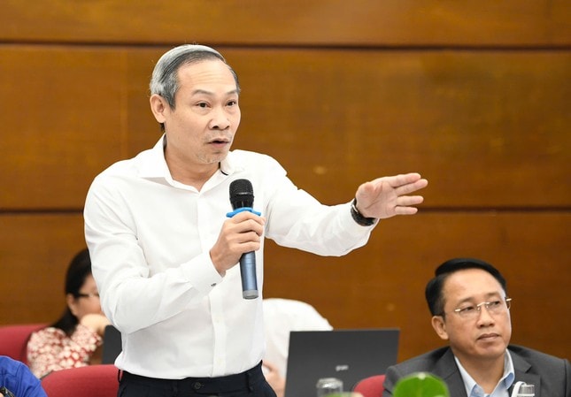 Kinh tế tư nhân Để thể chế hóa thì phải sửa luật bãi bỏ luật