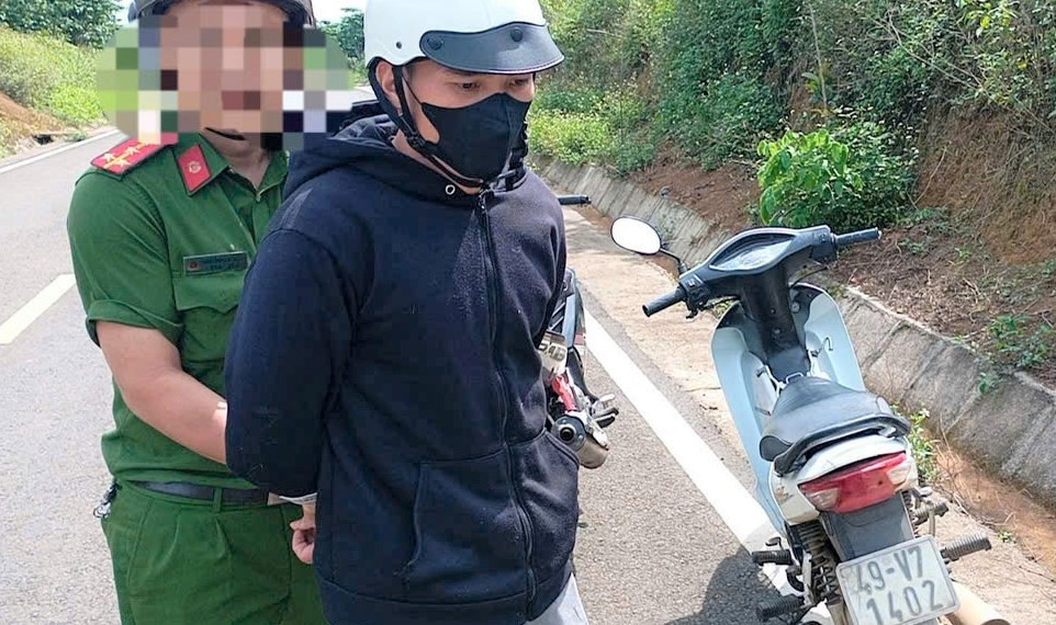 Thời điểm Nguyễn Hoàng Anh Thư bị công an khống chế, triệu tập lên làm việc