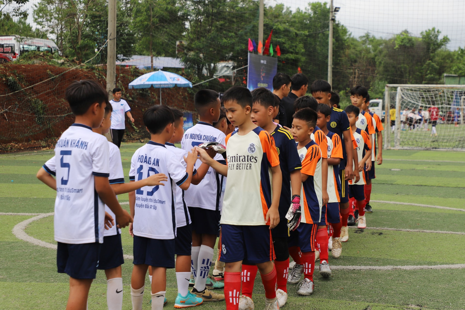 Cả hai đội đều bước vào trận đấu với quyết tâm cao