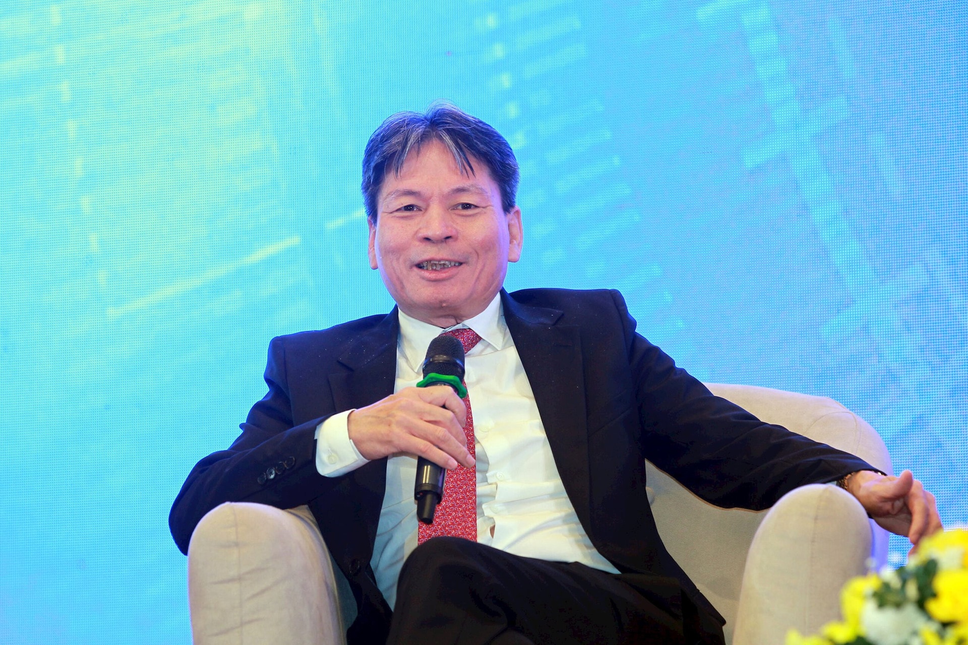 Việt Phương Group và VietABank đang “toan tính” gì
