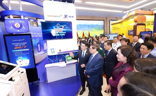 Chuyển đổi số ngân hàng 2025 Xây dựng hệ sinh thái số thông minh trong kỷ nguyên mới