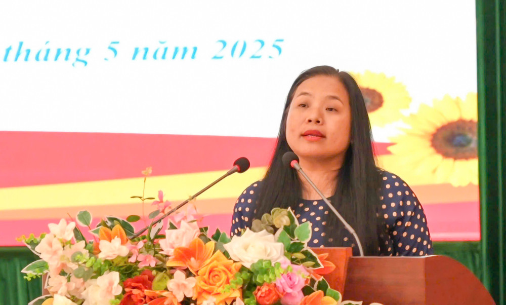 Đồng chí Lâm Thị Phước Linh - Phó Chủ tịch HĐND huyện Di Linh phát biểu khai mạc Kỳ họp