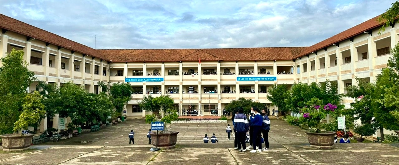 Trường THPT Lang Biang là điểm thu duy nhất trên địa bàn huyện Lạc Dương