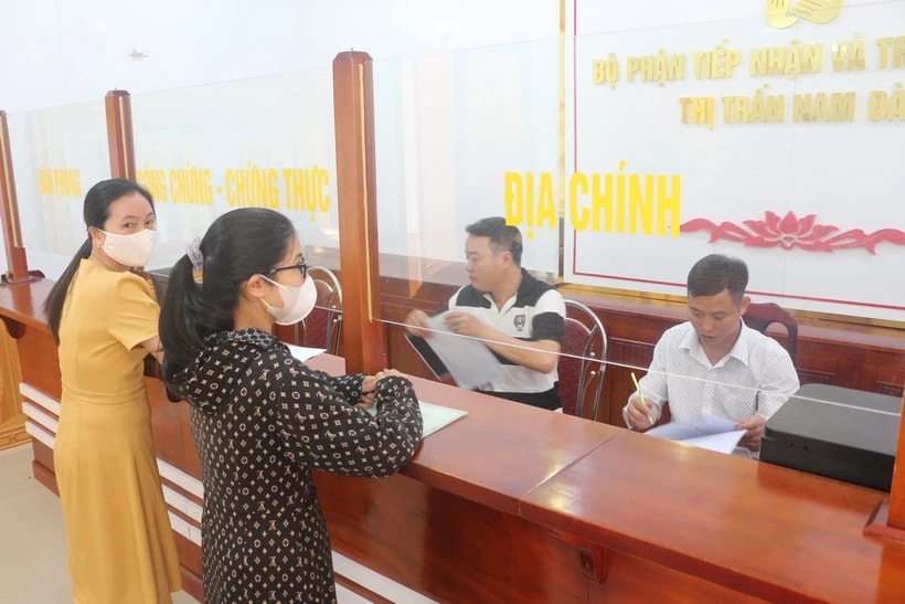 Công văn 09/CV-BCĐ: Định hướng biên chế cán bộ công chức cấp tỉnh tạm thời khi sáp nhập tỉnh thành 