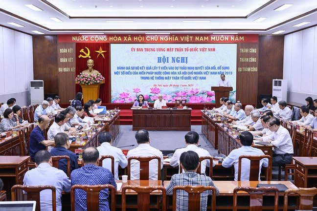7 đề xuất, kiến nghị đối với dự thảo Nghị quyết sửa đổi, bổ sung Hiến pháp 2013- Ảnh 1. 7 đề xuất, kiến nghị đối với dự thảo Nghị quyết sửa đổi, bổ sung Hiến pháp 2013- Ảnh 1.
