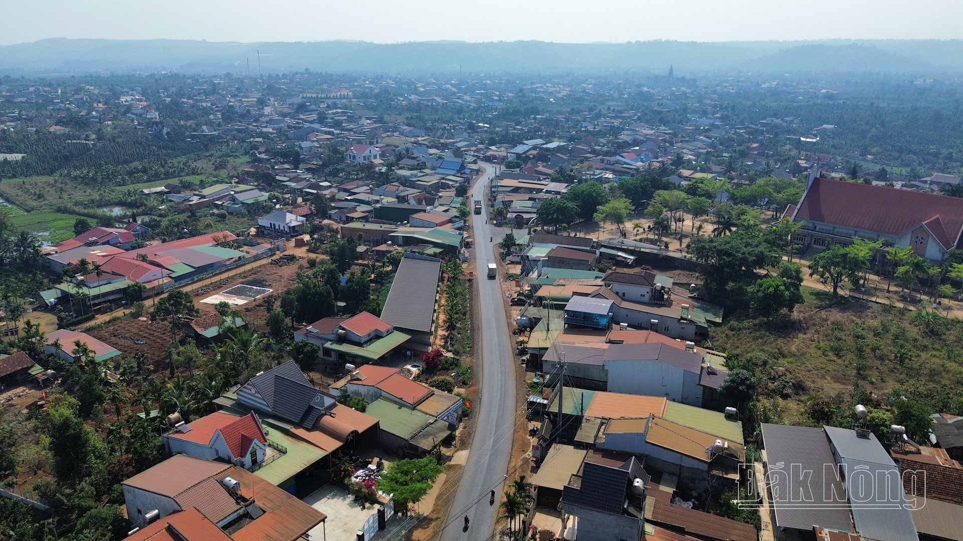 Les infrastructures rurales du district de Dak Mil (Dak Nong) sont de plus en plus synchrones.