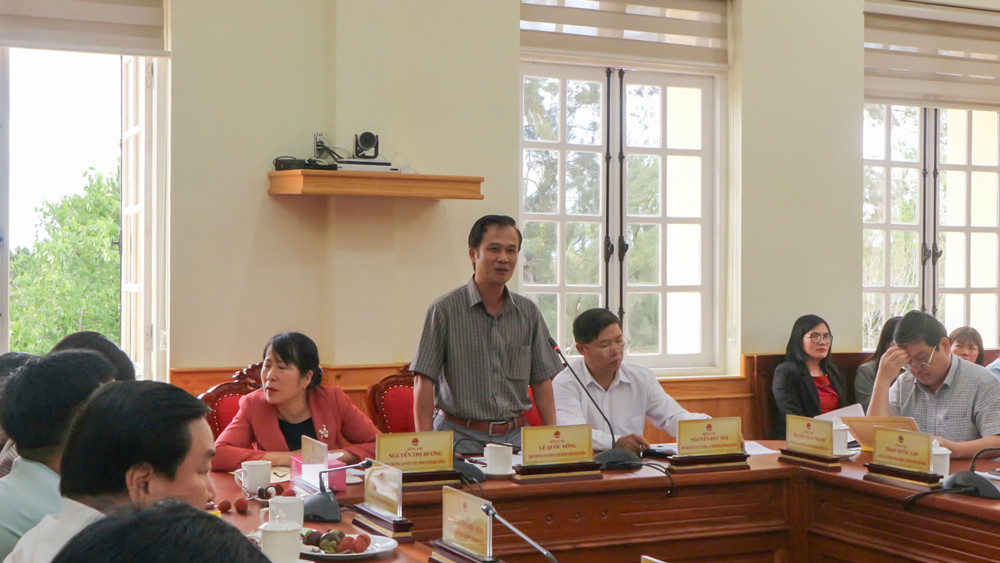 Đại biểu phát biểu ý kiến