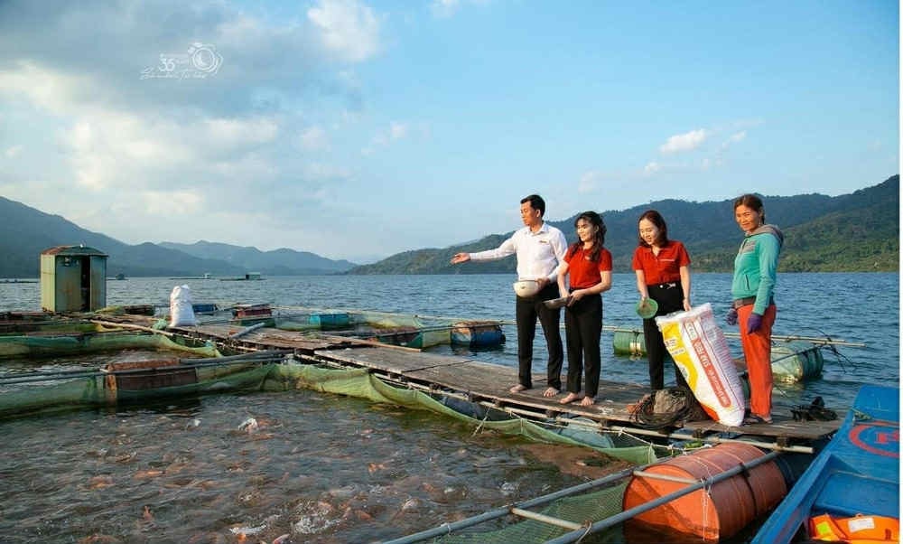Ngân hàng giảm lãi suất tăng tín dụng cho doanh nghiệp tư nhân