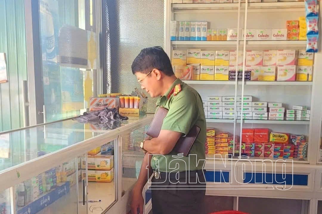 thuốc giả 15