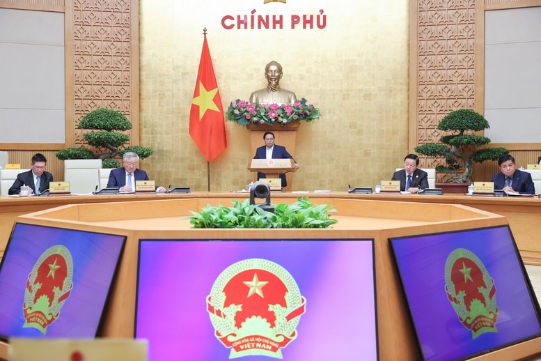Tình hình kinh tế xã hội tiếp tục chuyển biến tích cực