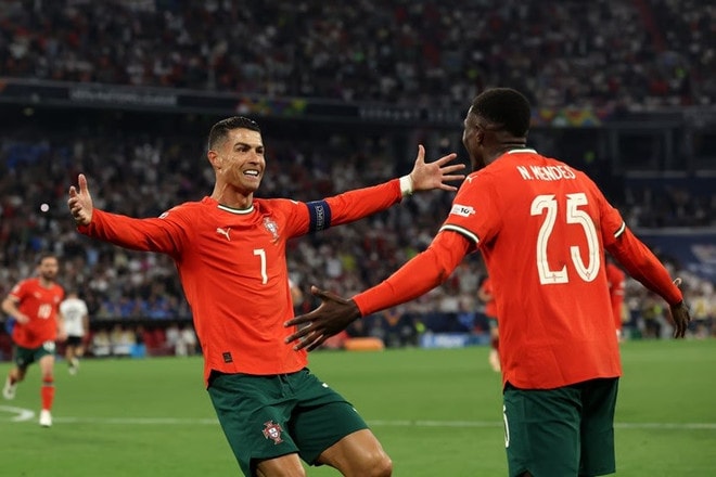 Ronaldo vẫn chưa muốn dừng lại. (Nguồn: Getty Images) ronaldo-0506-3.jpg