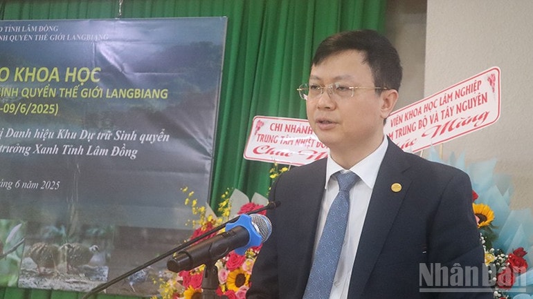 Phó Giáo sư, Tiến sĩ Nguyễn Văn Hiền, Chủ tịch Ủy ban quốc gia MAB Việt Nam phát biểu tại hội thảo. ndo_br_img-7622.jpg
