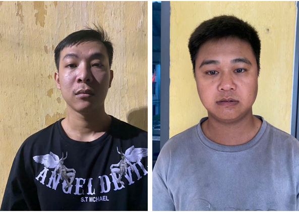 Đối tượng Nguyễn Minh Nhớ (trái) và Lưu Văn Nho (phải) tại Công an tỉnh Bắc Giang