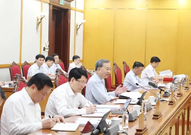 Kết luận mới của Bộ Chính trị, Ban Bí thư về sắp xếp đơn vị hành chính ảnh 1