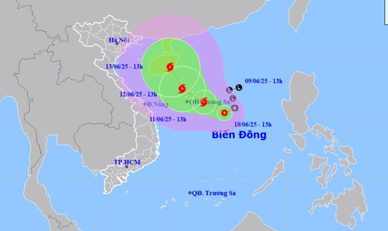 Bản đồ dự báo quỹ đạo và cường độ áp thấp nhiệt đới lúc 14h ngày 10/6. (Nguồn: NCHMF)