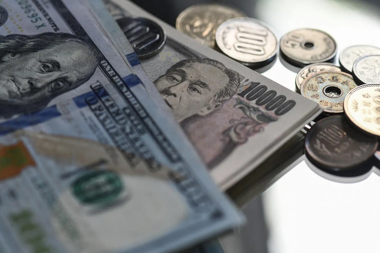 Tỷ giá ngoại tệ hôm nay 106 Đồng USD đảo chiều giảm nhẹ