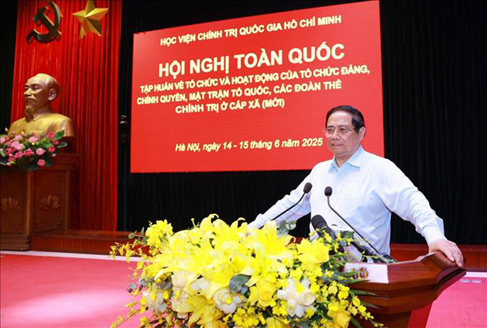 Thủ tướng Phạm Minh Chính phát biểu bế mạc Hội nghị toàn quốc tập huấn về tổ chức và hoạt động của tổ chức Đảng, chính quyền, MTTQ, các đoàn thể chính trị ở cấp xã (mới)