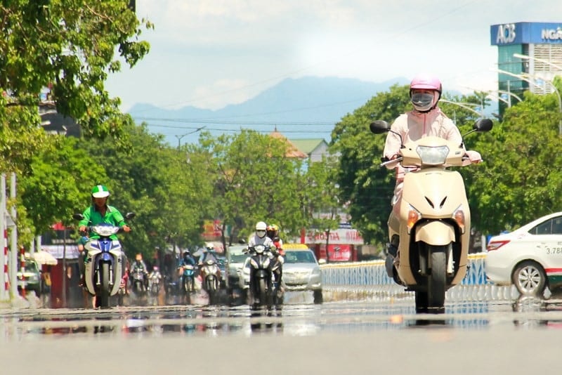 Bắc Bộ và Trung Bộ nắng nóng diện rộng trong ngày hôm nay.
