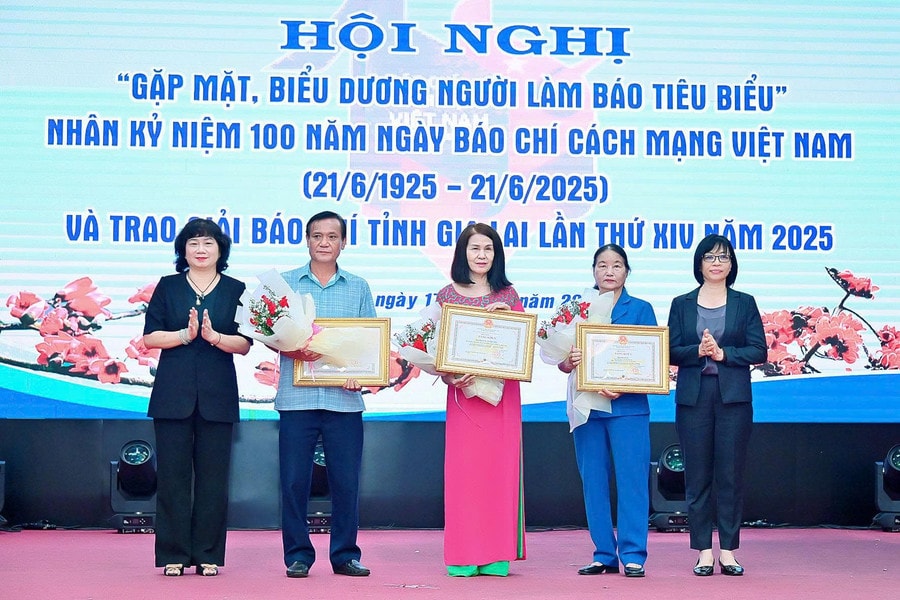 d3347a53010cb652ef1d.jpg