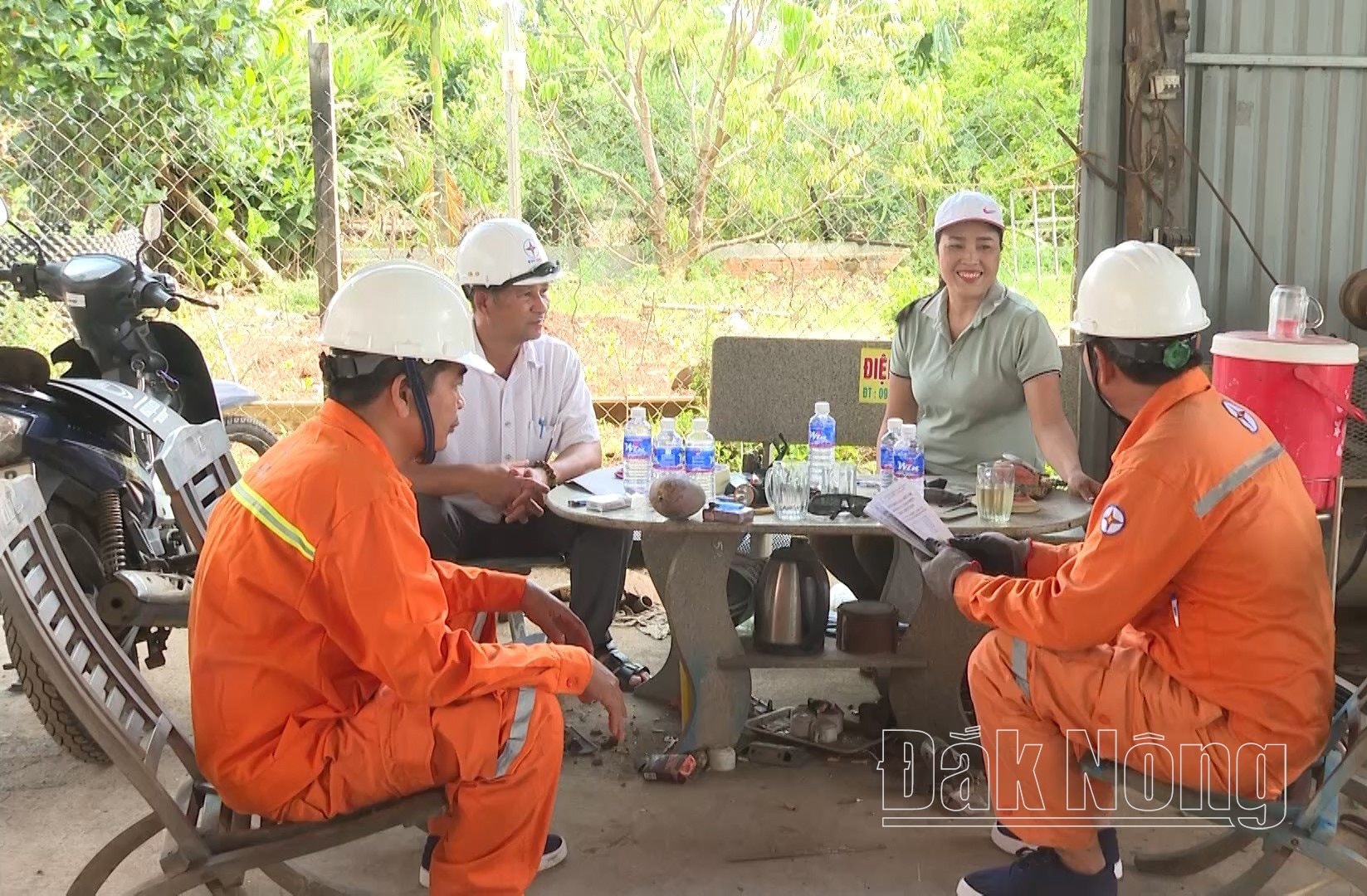 PC Dak Nong actively propagates and guides people to strictly follow electrical safety principles.