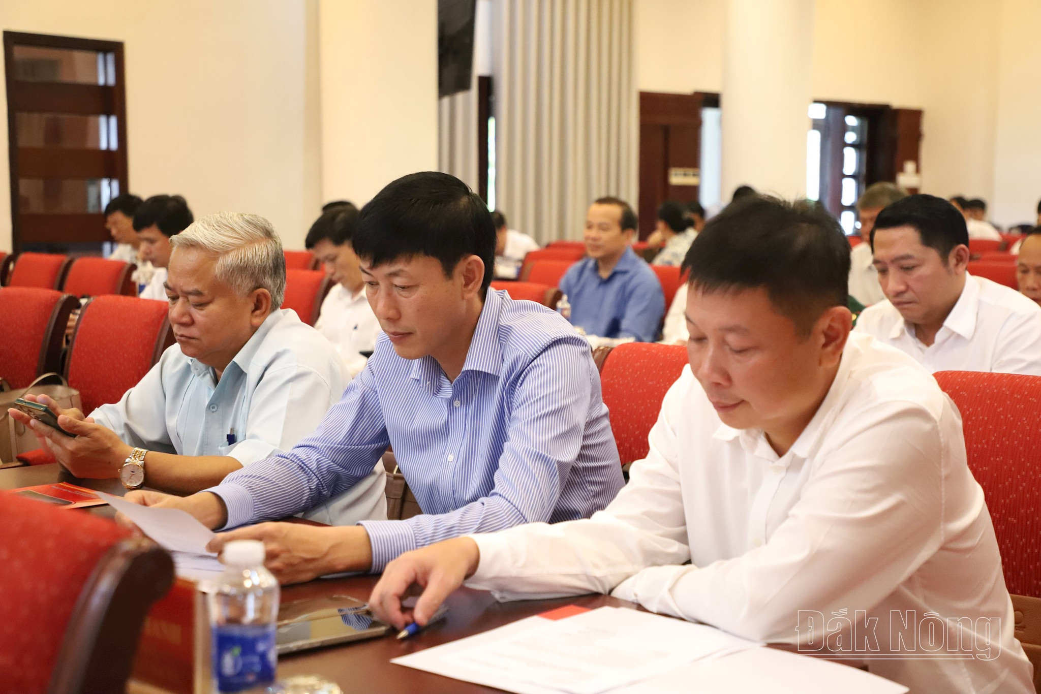 Các đồng chí Bí thư Huyện ủy tham dự Hội nghị
