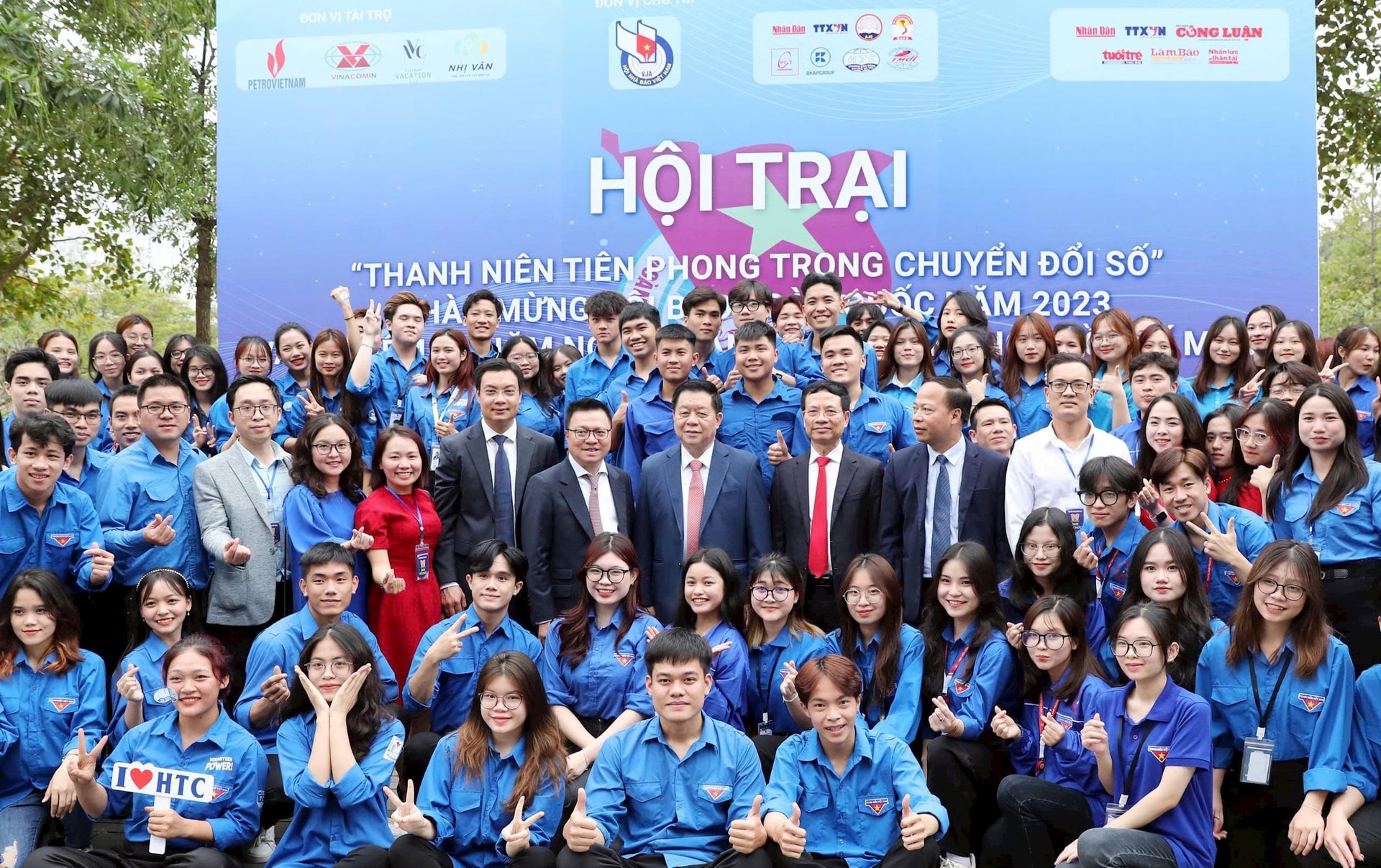 nguyen-trong-nghia-2560x1609.jpg