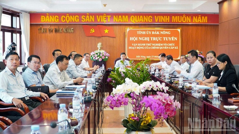 Điểm cầu Văn phòng Tỉnh ủy Đắk Nông. ndo_br_dak-nong.jpg