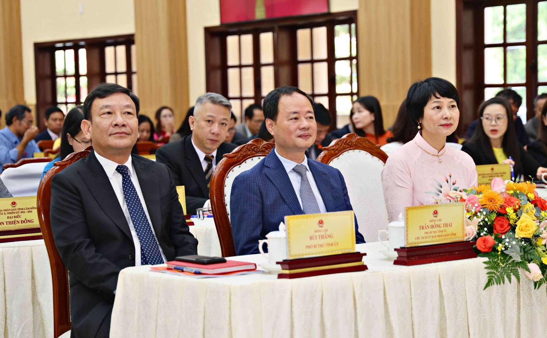 Lãnh đạo Tỉnh uỷ, HĐND, UBND tham dự Kỳ họp