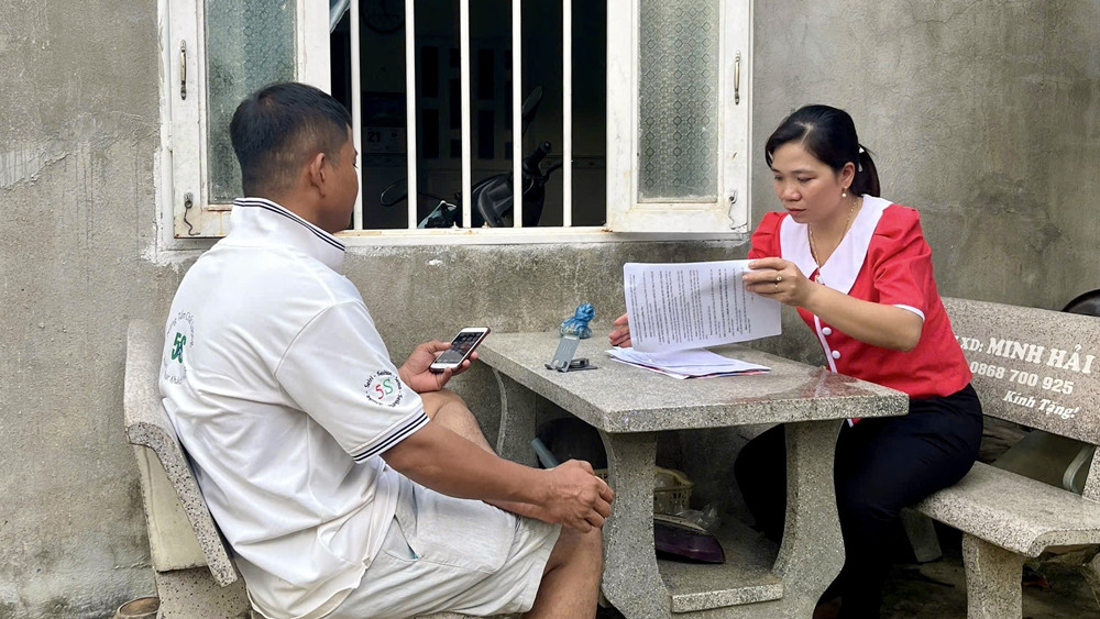 Vận động người dân ký cam kết thực hiện các biện pháp phòng chống dịch bệnh truyền nhiễm