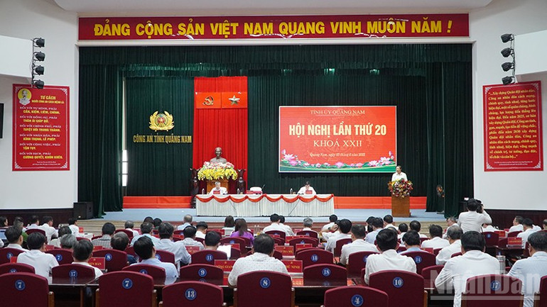 Quang cảnh Hội nghị Tỉnh ủy lần thứ 20, khoá XXII. ndo_br_4.jpg