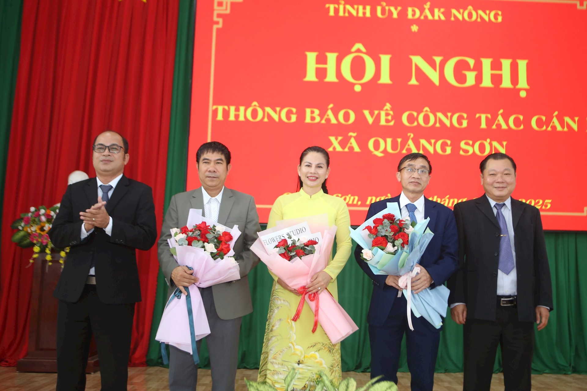 Thường trực xã Quảng Sơn