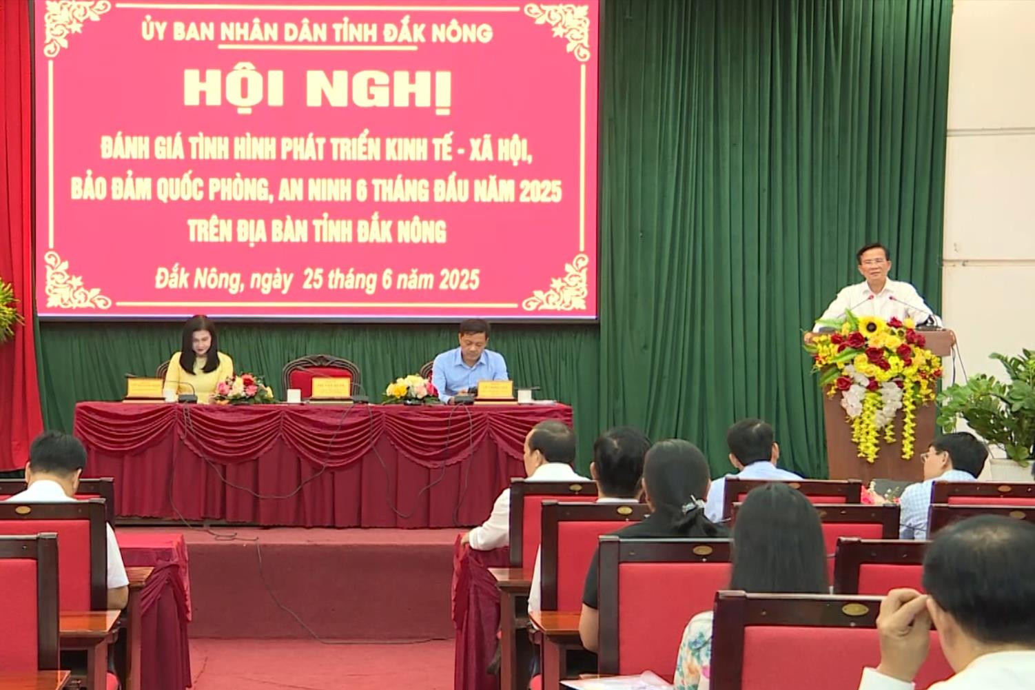 Dubai casino 68 đánh giá tình hình phát triển kinh tế- xã hội 6 tháng đầu năm