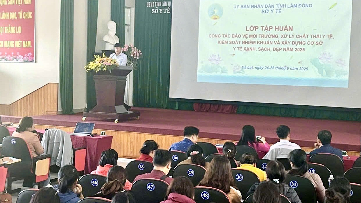 Lớp tập huấn đầu tiên được tổ chức  tại Bệnh viện Đa khoa tỉnh Lâm Đồng
