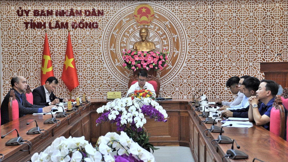 Phó Chủ tịch UBND tỉnh Lâm Đồng Nguyễn Ngọc Phúc chủ trì tại đầu cầu Lâm Đồng