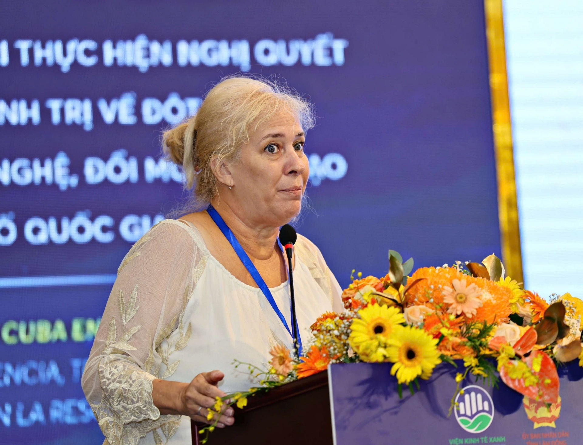 Tiến sĩ Arianna Yglesias Rivera –Trưởng dự án nghiên cứu Peptide chống ung thư, Tập đoàn LabioFAM giới thiệu dự án nghiên cứu từ nọc bò cạp Cuba 