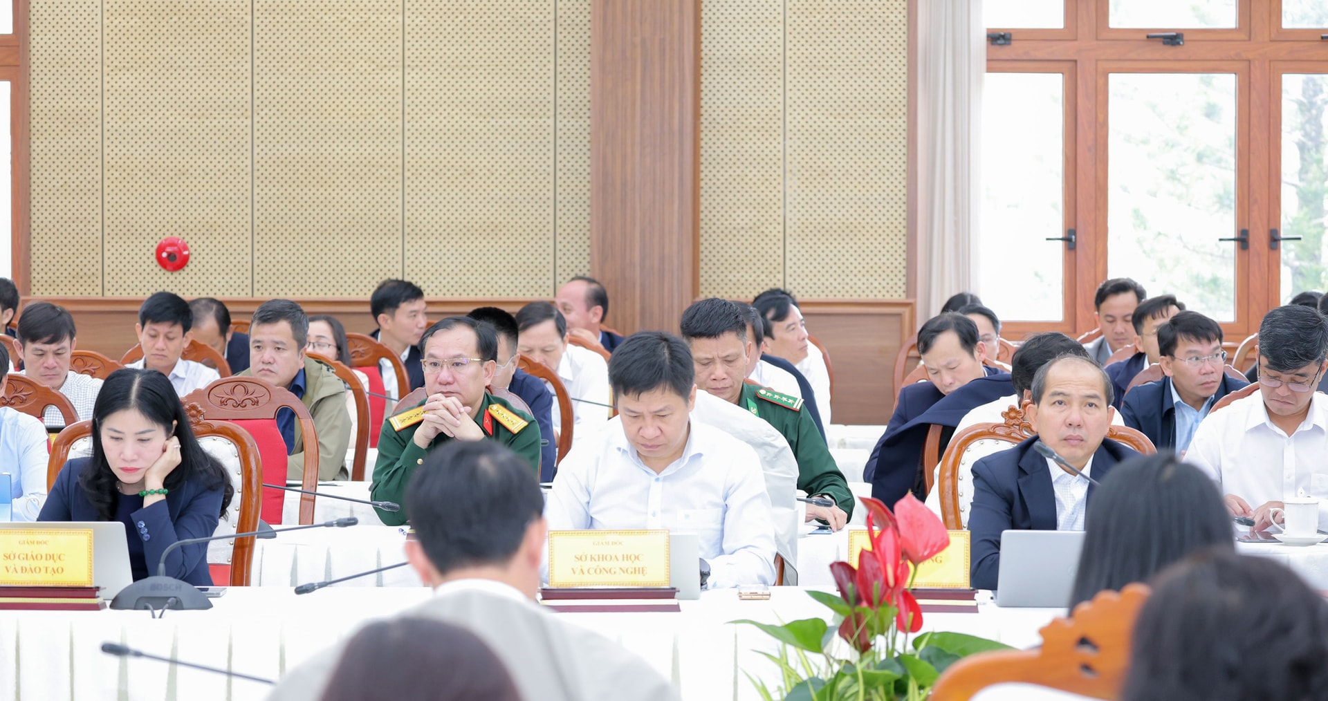 hn-ubnd-tinh-5.jpg