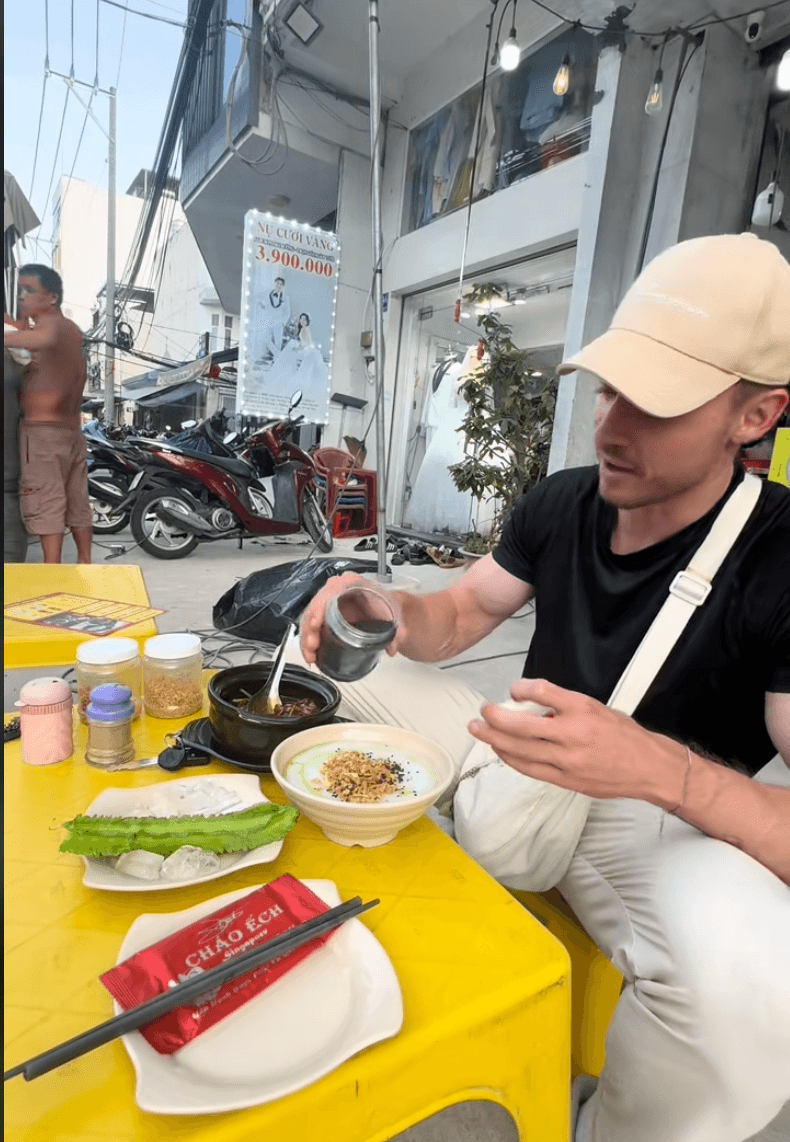 Chàng Tây ăn món Việt chuyên nghiệp nhất mạng xã hội - 6