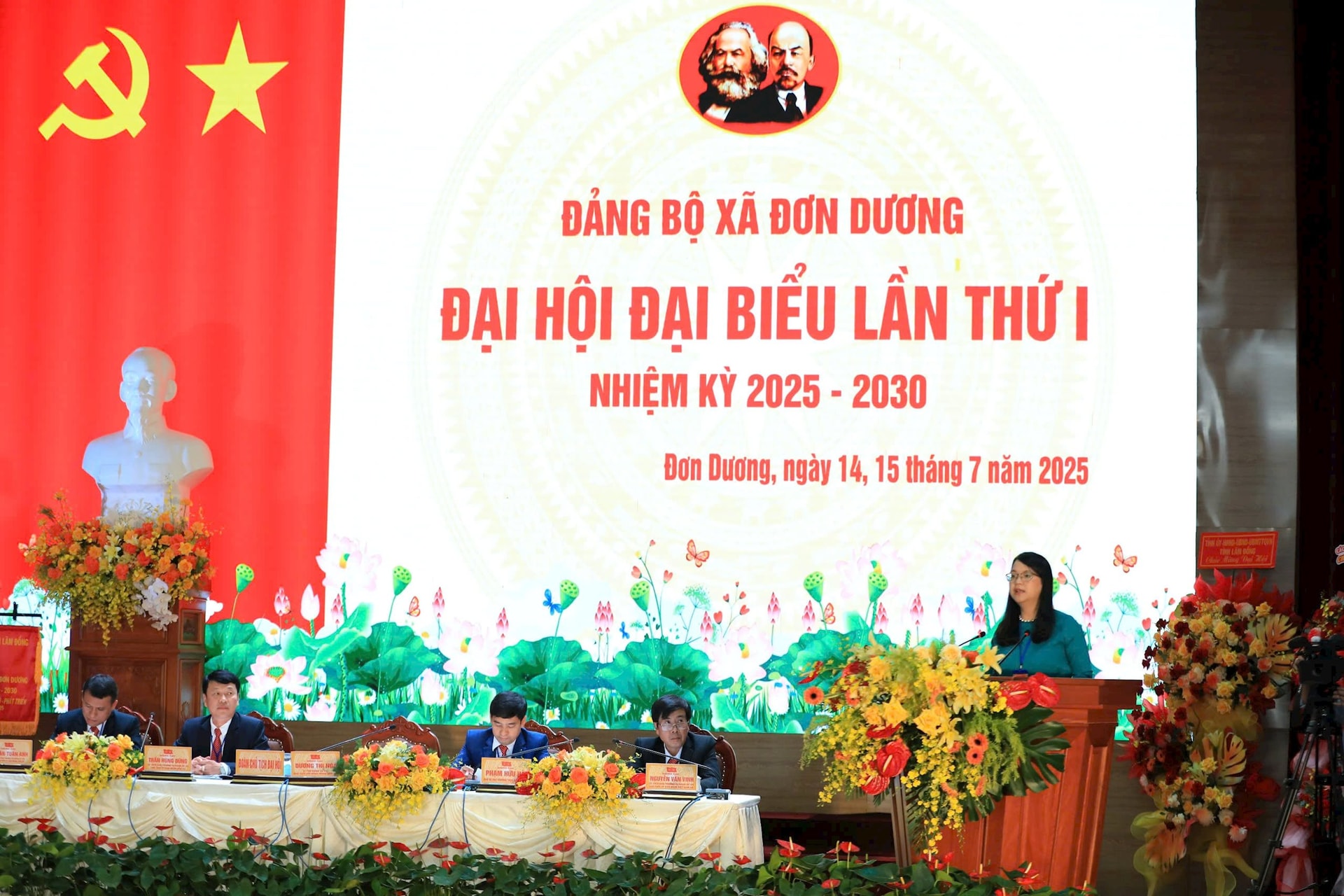 1 phát biểu bế mạc
