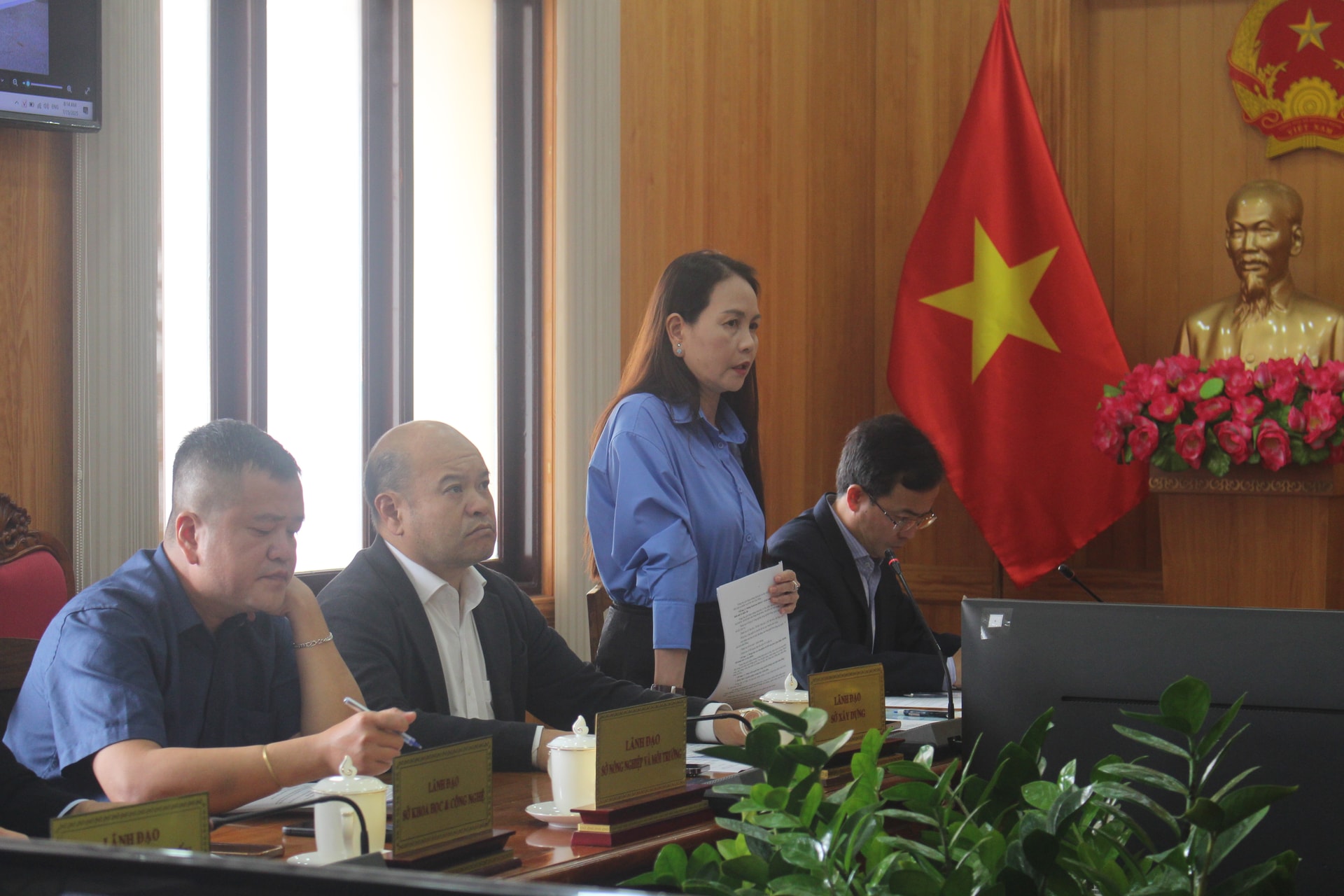 Lãnh đạo Sở Văn hóa Thể thao và Du lịch tỉnh Lâm Đồng phát biểu tại cuộc họp
