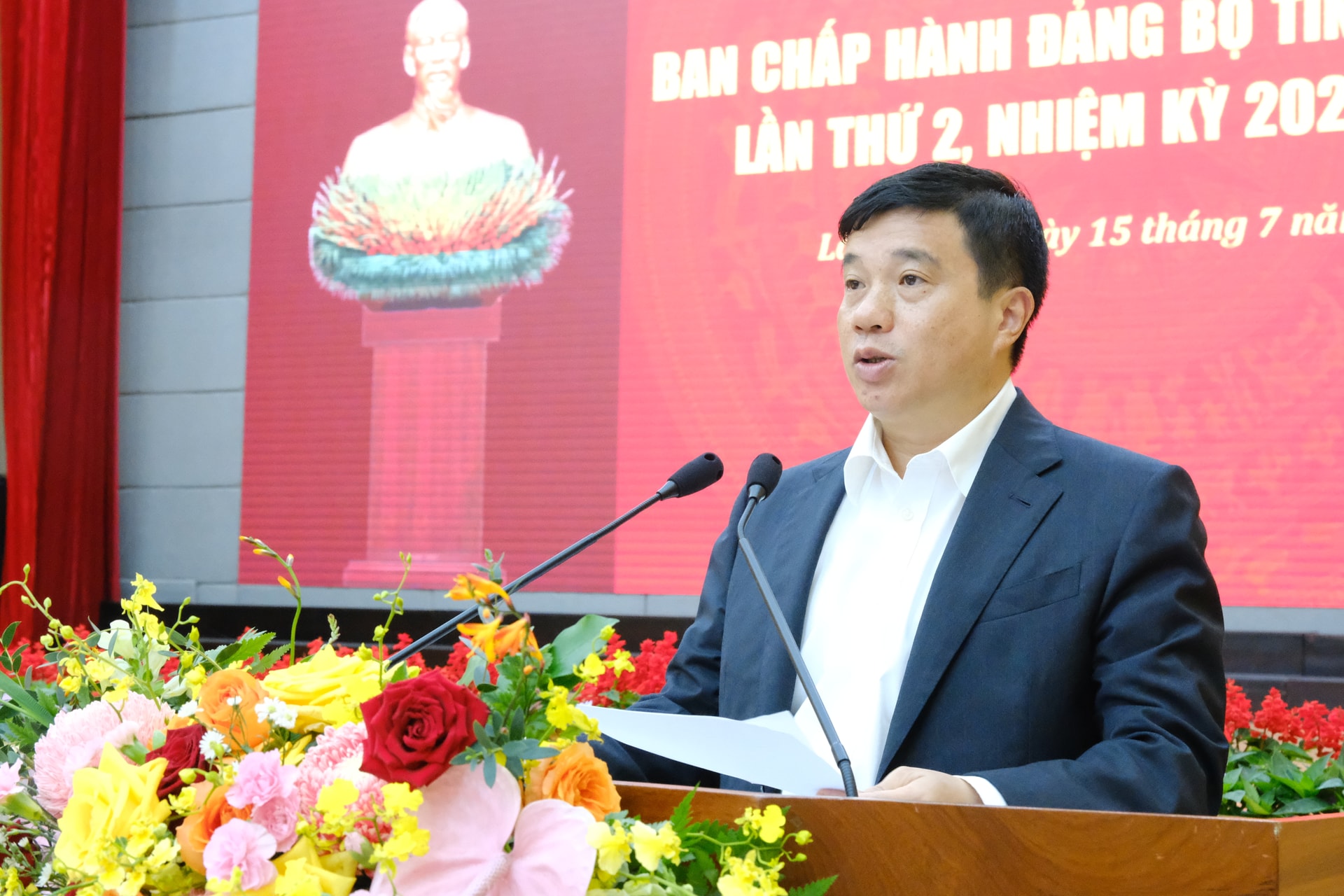 Bí thư Tỉnh uỷ Lâm Đồng Y Thanh Hà Niê Kđăm - Uỷ viên BCH Trung ương Đảng, Bí thư Tỉnh uỷ, Trưởng Đoàn ĐBQH tỉnh Lâm Đồng khoá XV phát biểu kết luận hội nghị