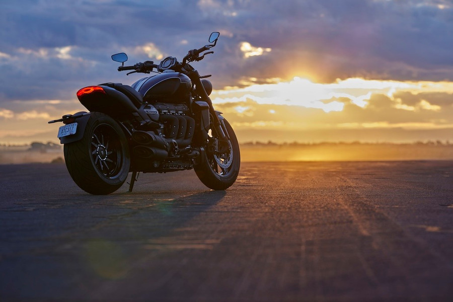 xedoisong-triumph-rocket-3-storm-3.jpg