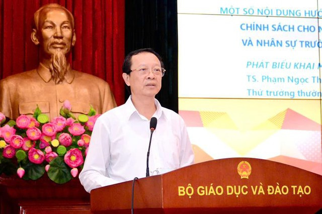 Nghiên cứu, ban hành 3 nghị định và 10 thông tư để hướng dẫn thi hành Luật Nhà giáo- Ảnh 1. Nghiên cứu, ban hành 3 nghị định và 10 thông tư để hướng dẫn thi hành Luật Nhà giáo- Ảnh 1.