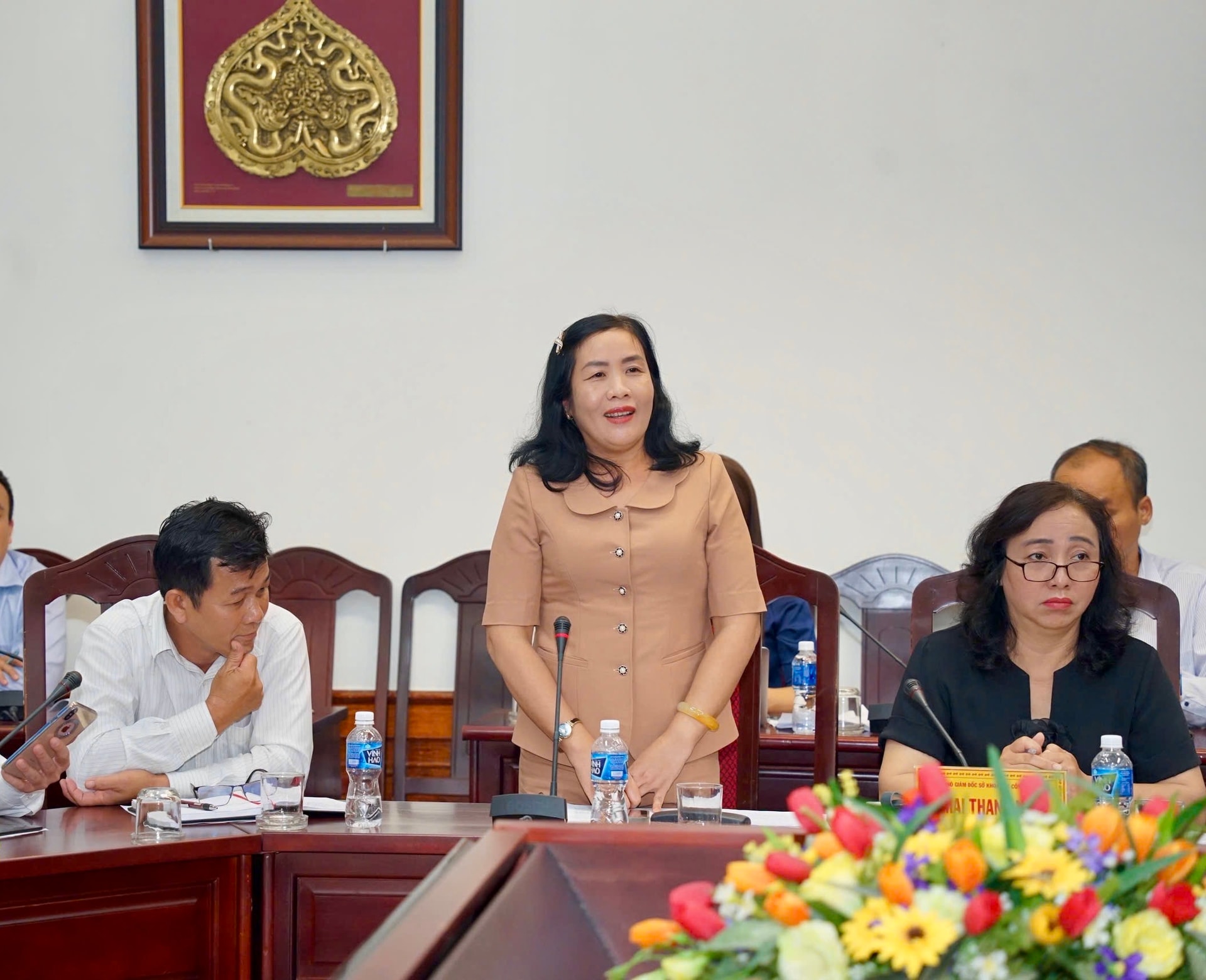 Bí thư xã Hàm Liêm Nguyễn Toàn Thắng phát biểu ý kiến