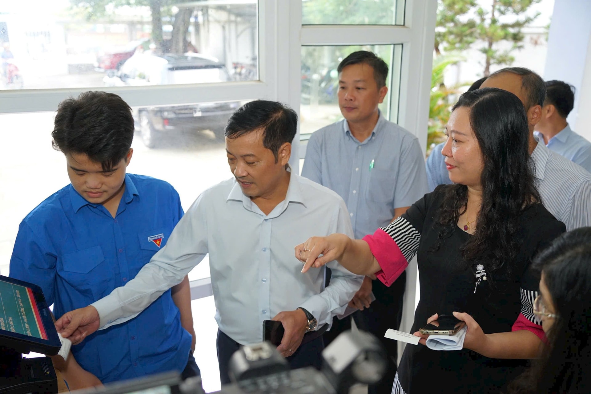Phó Chủ tịch UBND tỉnh Lê Trọng Yên trực tiếp khảo sát hoạt động hành chính tại phường Phú Thuỷ