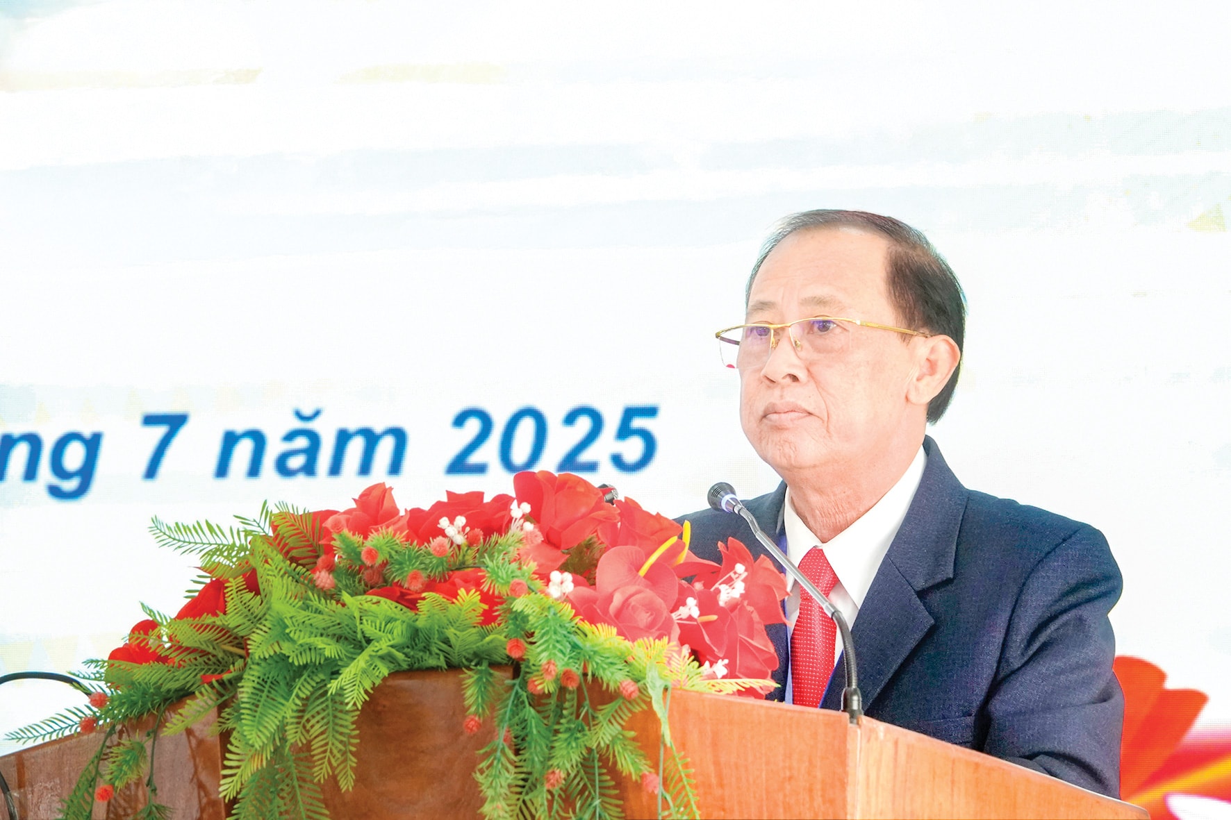 t3_lan1318.jpg