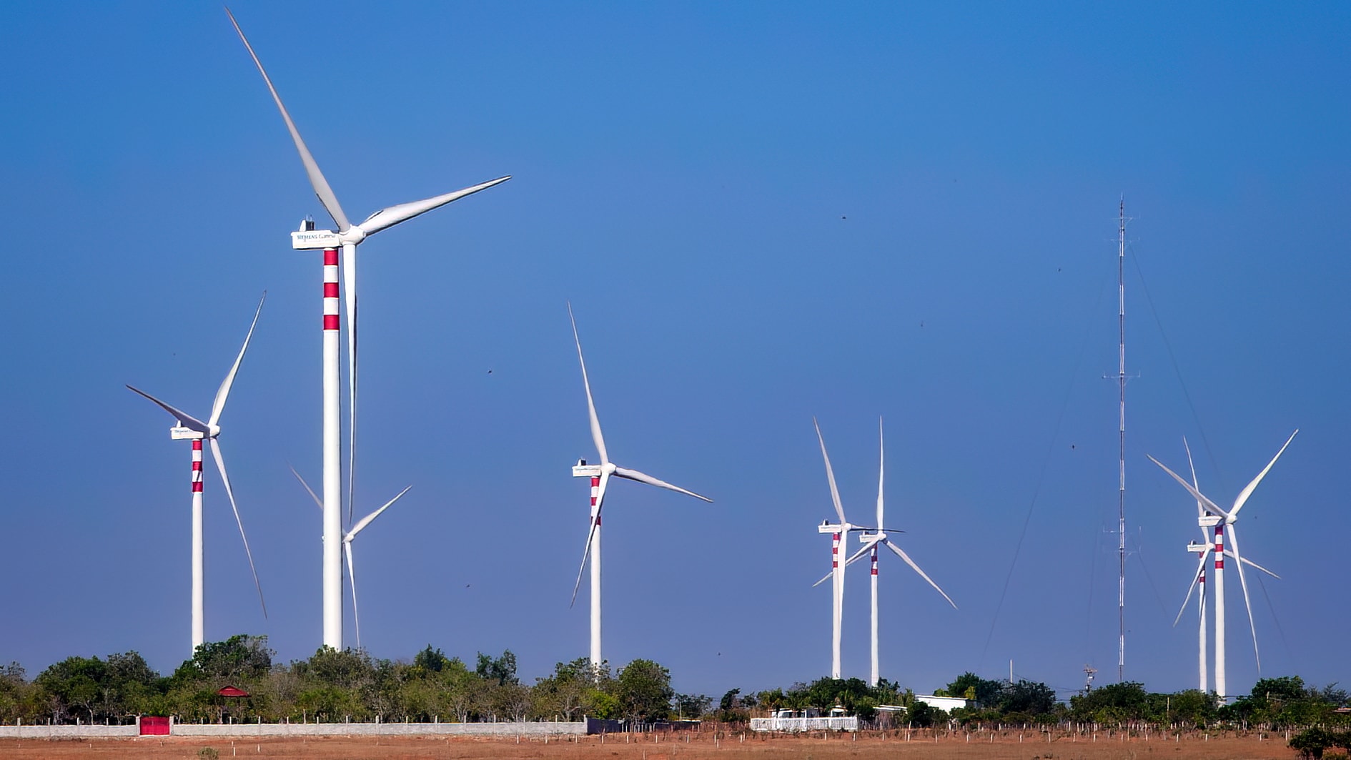 Hoa Thang Wind Power, Lam Dong (រូបថតដោយ N. Lan) (2)