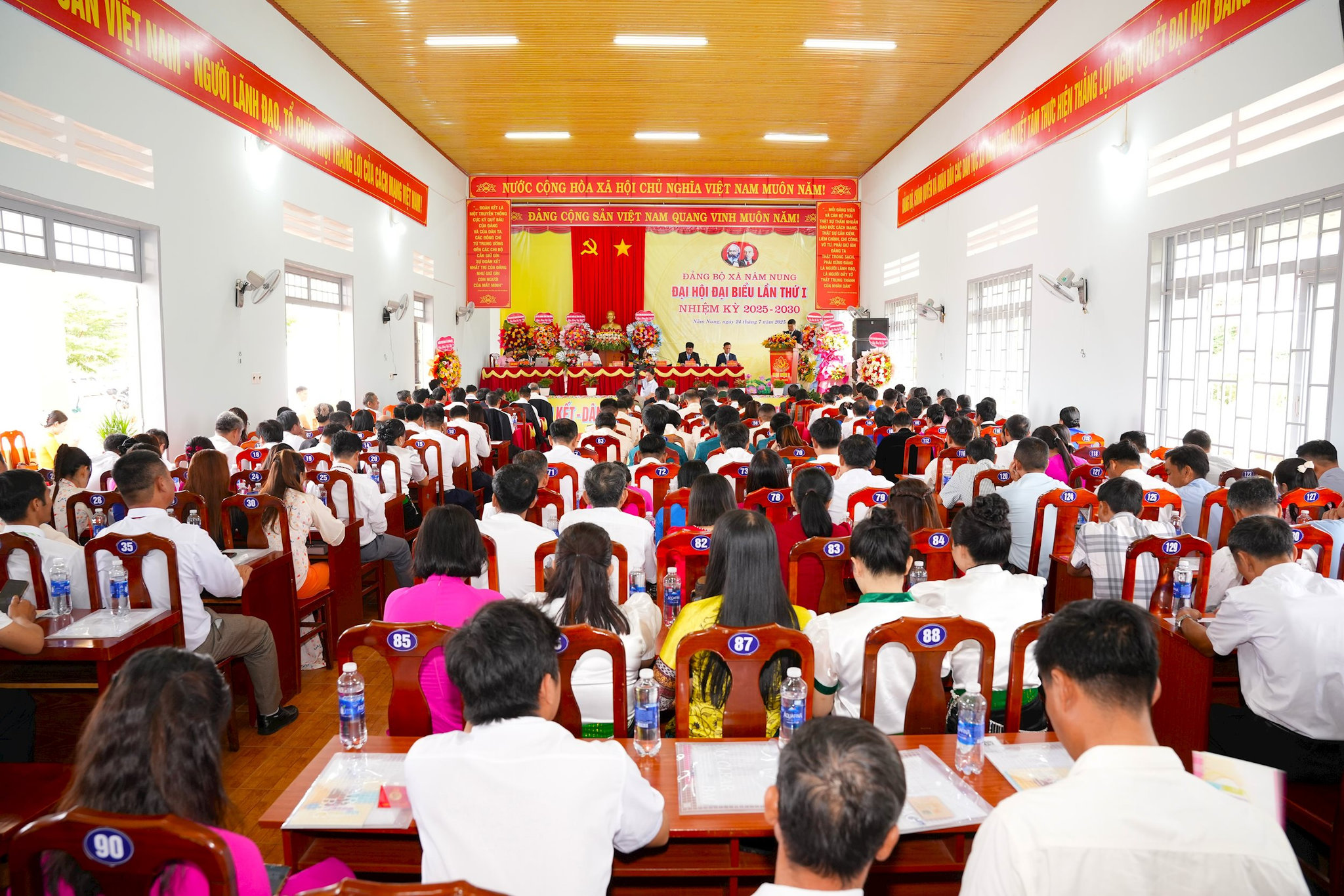 thv06757.jpg