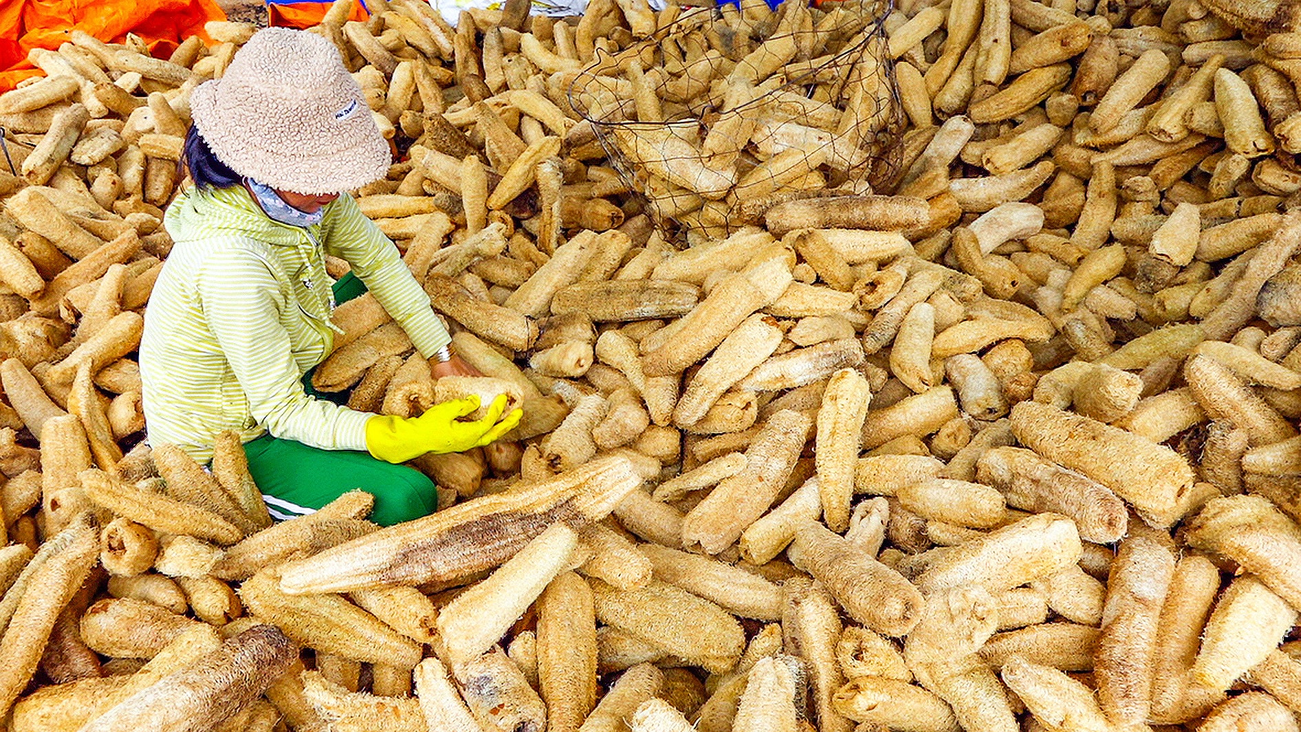 Sản phẩm thủ công mỹ nghệ từng là thế mạnh của Sơn Mỹ.