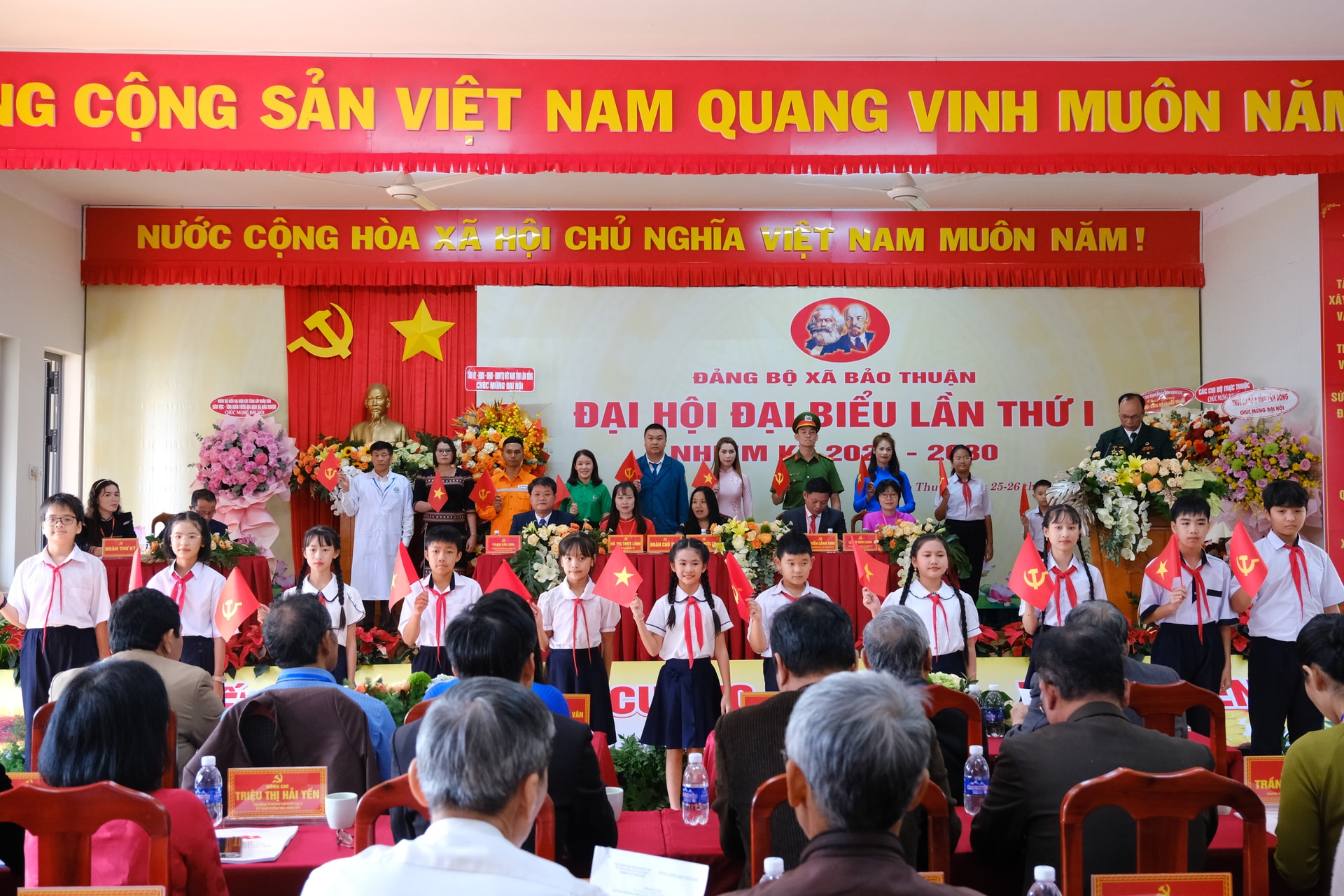 Scene of the 1st Party Congress of Bao Thuan Commune, term 2025 - 2030